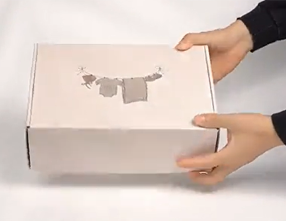 生艾默服裝廠今年首款飛機盒展示